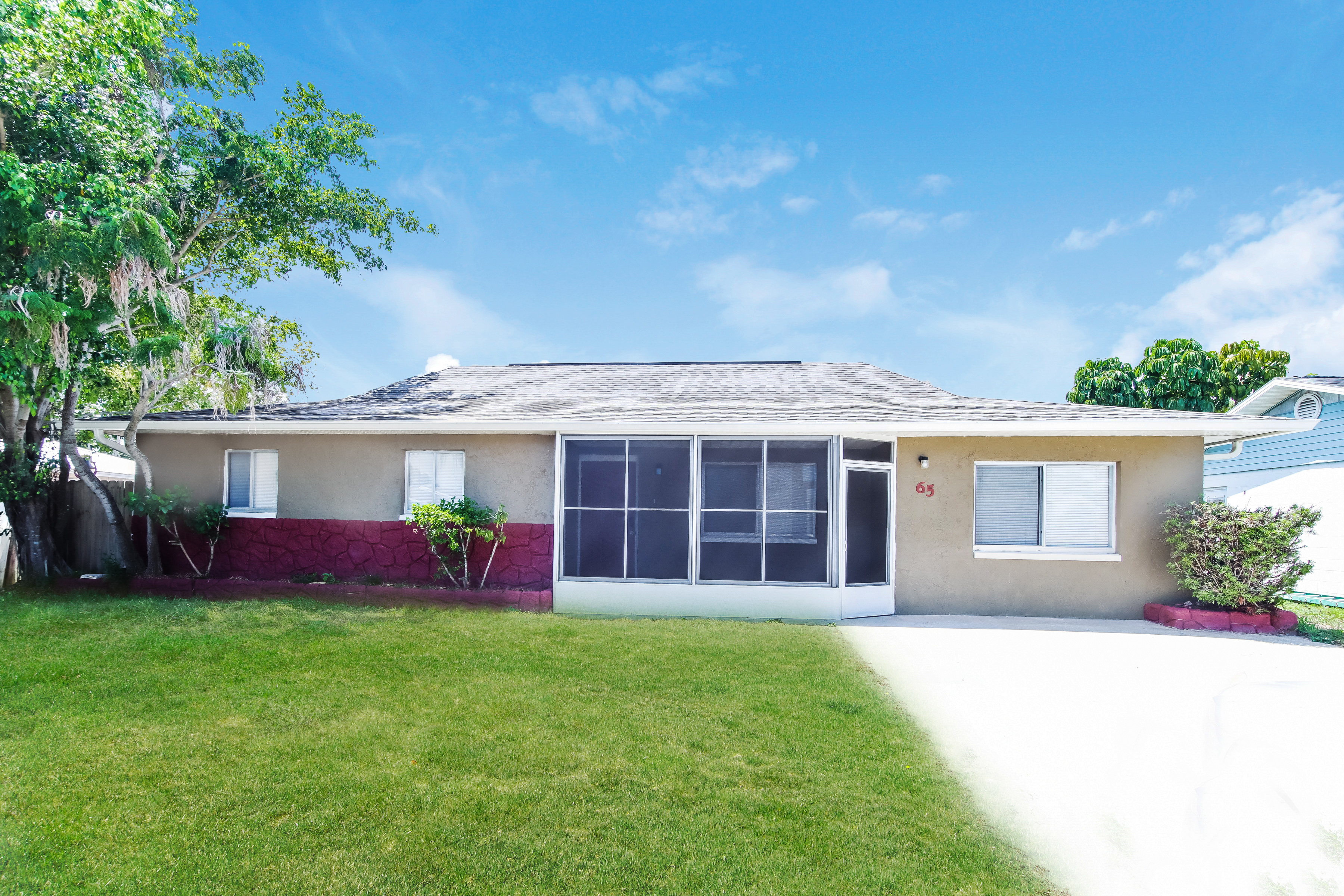 65 N LEE CT MERRITT ISLAND, FL 32952